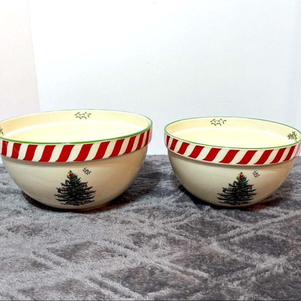 Spode Christmas Tree Peppermint Nesting Bowls set of 2